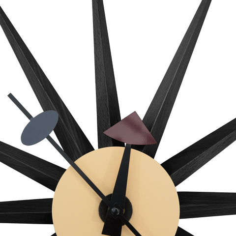 LeisureMod Maxi Modern Design Metal Star Silent Non-Ticking Wall Clock