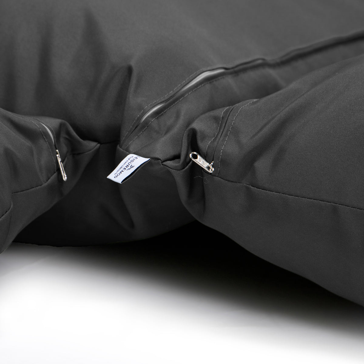 Recluse 2-Person Swing Chair Cushions in Polyester