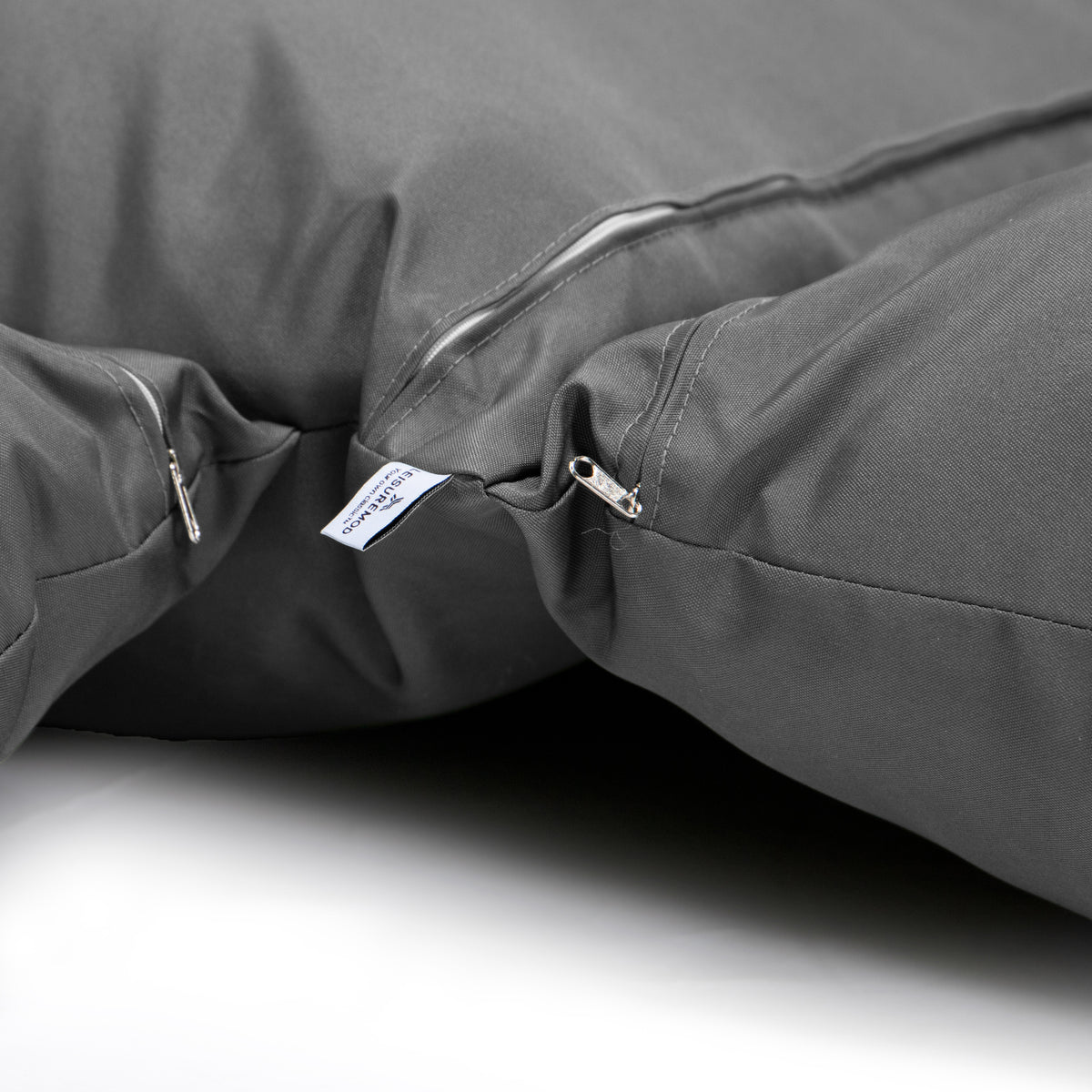 Recluse 2-Person Swing Chair Cushions in Polyester
