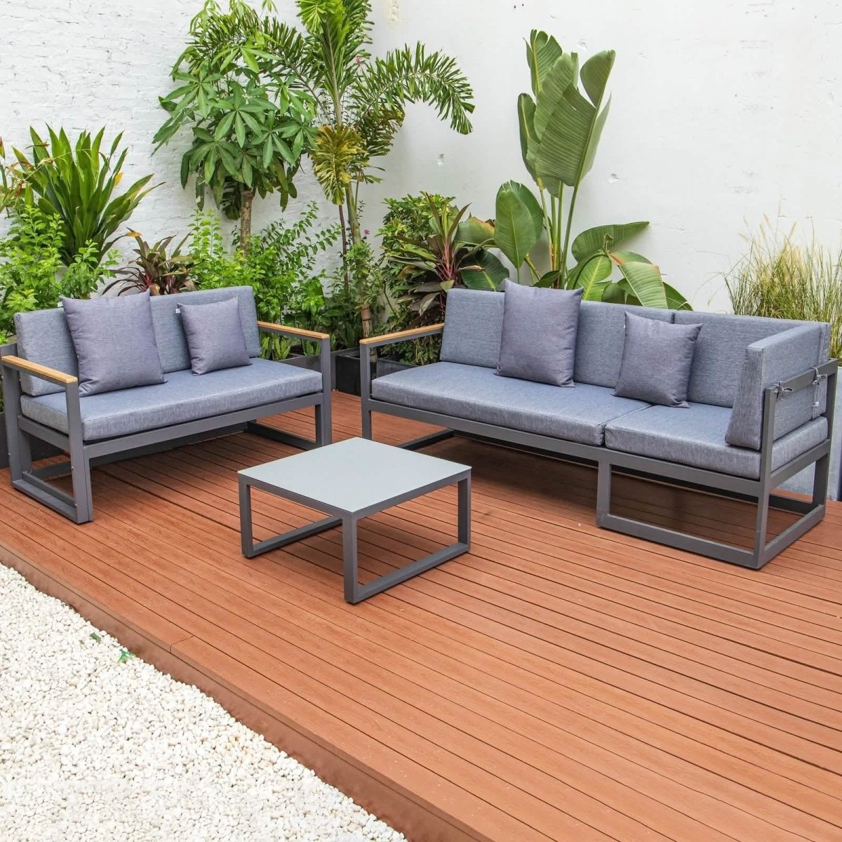 Chelsea Black/White Sectional With Adjustable Headrest & Coffee Table With Cushions