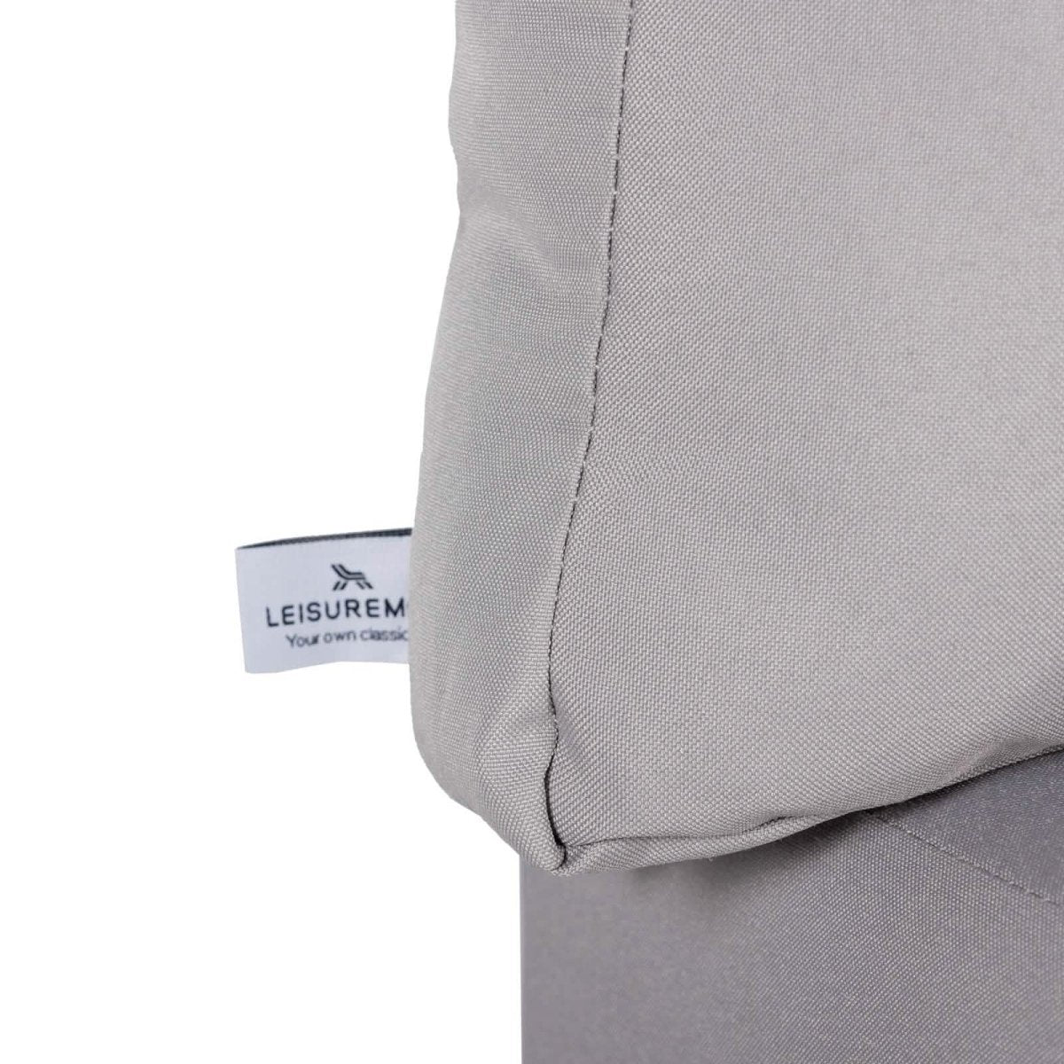 Leisuremod Chelsea 7-Piece Patio Sectional Set in Black Aluminum with Fire Pit Table