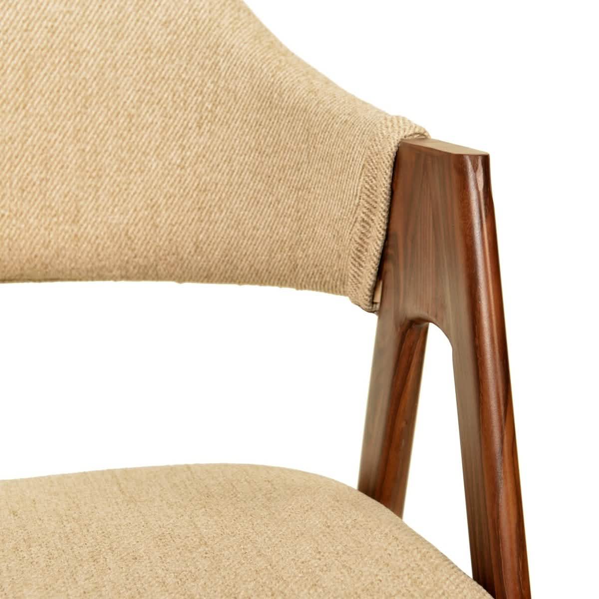 Savor Dining Chair in Polyester with Curved and Open-Back Design in Brown Dining Chair Leisuremod