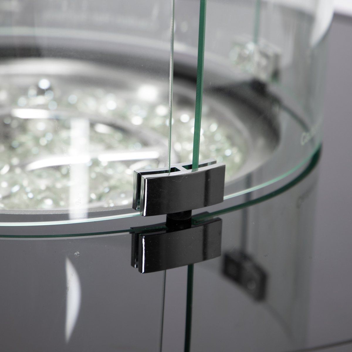 Walbrooke Modern Outdoor Round Fire Pit Table with Powder-Coated Aliuminum Frame and Slats/Non Slats Design Slats Black Fire Pits Leisuremod