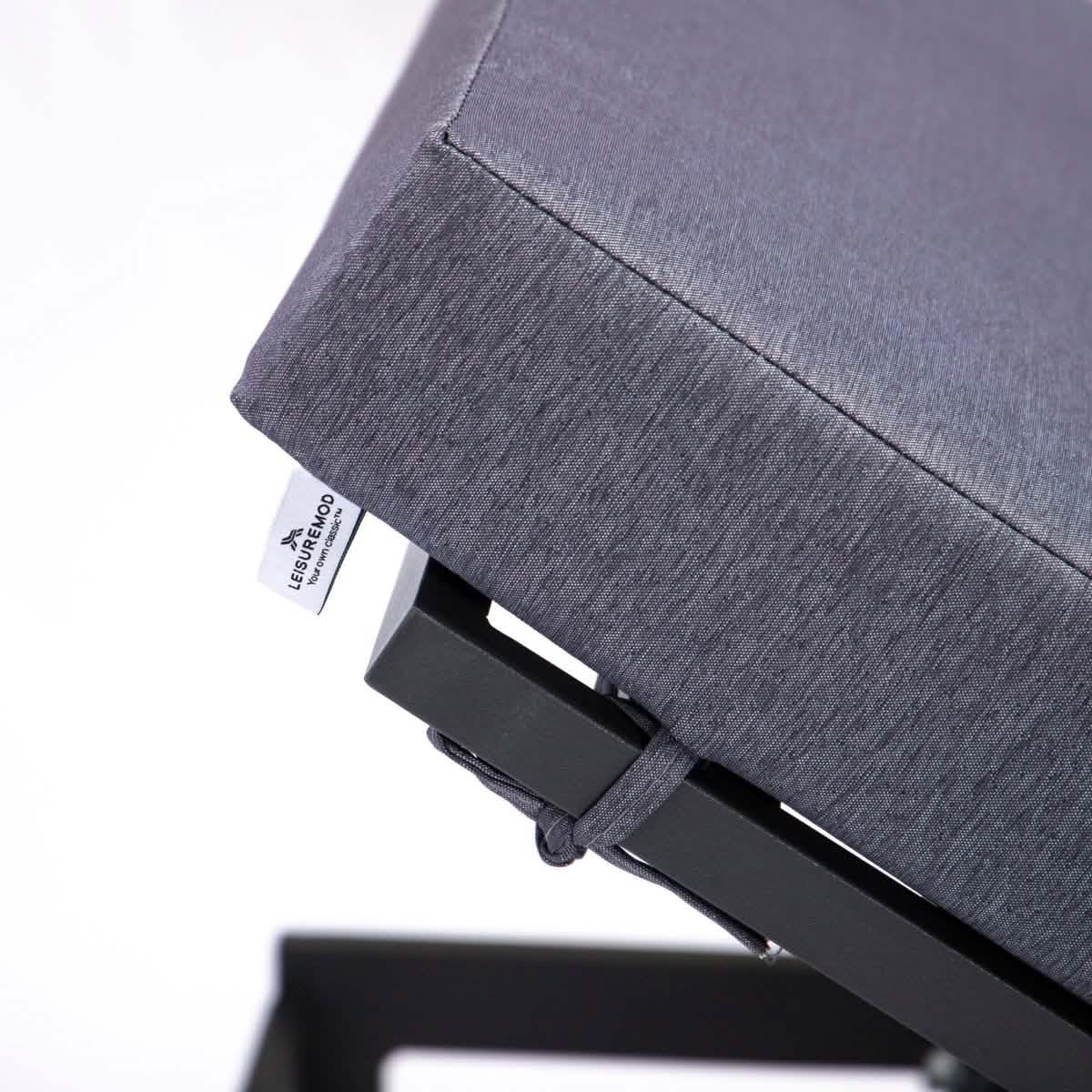 Chelsea Aluminum Outdoor Chaise Lounge Chair with Removable Cushions Black Blue Lounge Chair Leisuremod