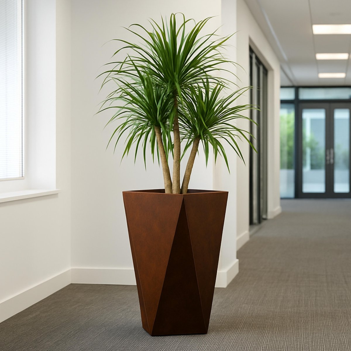 Leisuremod Planter Aloe Tapered Square Fiberstone And MGO Clay Planter For Indoor And Outdoor
