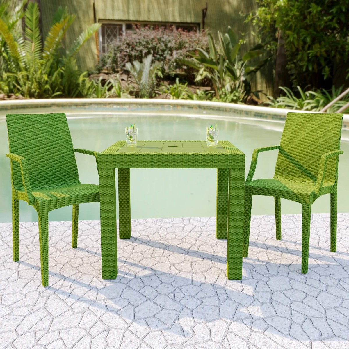 Weave Mace Indoor/Outdoor Chair (With Arms) White Leisuremod