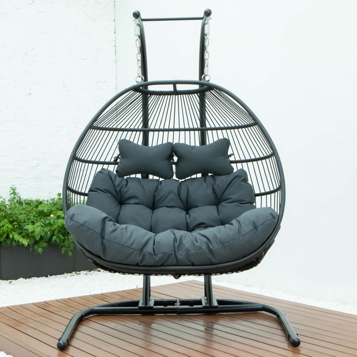 Wicker Two Seater Egg Swing Chair in Iron With Removable Cushion